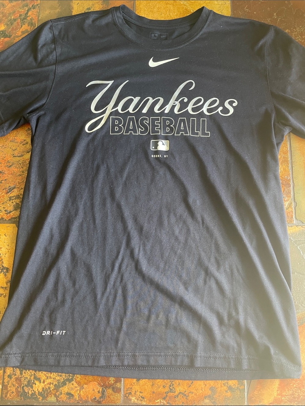Nike Black and White Yankees Baseball Tee